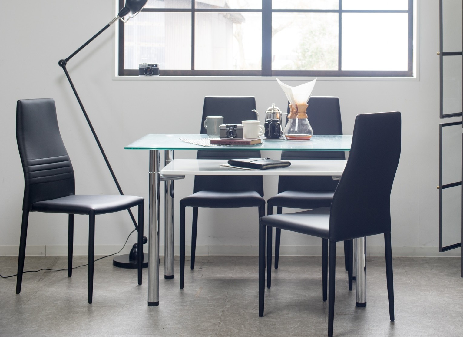 ガラスダイニングセット